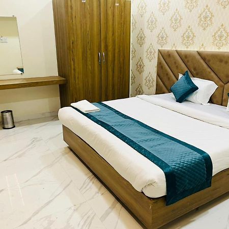 Jmc Hotel Vk 22 Akolia Ngoại thất bức ảnh